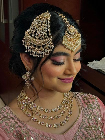Rati Rakheja Sahu - Bridal Makeup & Styling Packages Elegant Lehenga & North Indian Looks photo 9