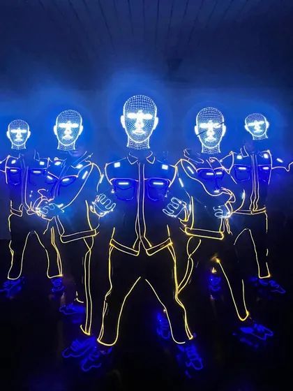 Another angle from our Hologram Heads show in Chennai. The effect is surreal and futuristic, making it a standout act for any modern event.