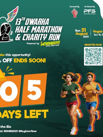 5 days left. A final call poster for the 50% discount on the Dwarka Half Marathon.