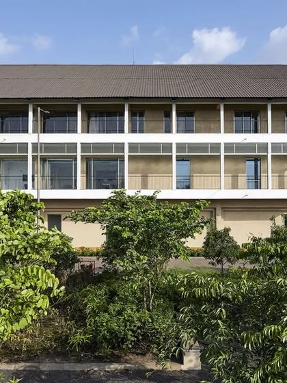 SJK Architects - Institutional & Campus Design Healing Spaces: Healthcare Architecture photo 3