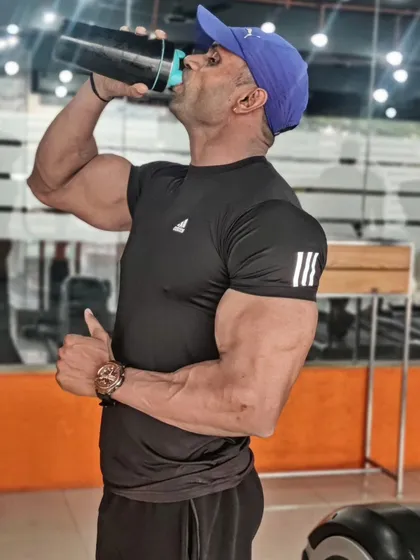 Post workout protein shake. Recovery utni hi important hai jitna workout.