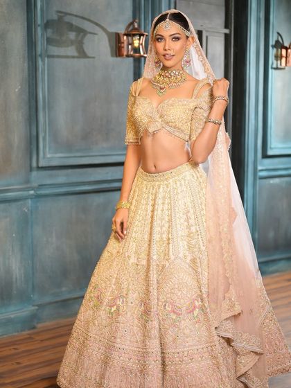 Soft & Ethereal Brides photo 9