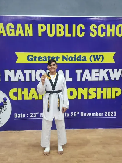This is the goal: a gold medal at the CBSE National Taekwondo Championship. I am proud of my student Anshul Tanwar for this significant victory in the Junior under 68kg category.