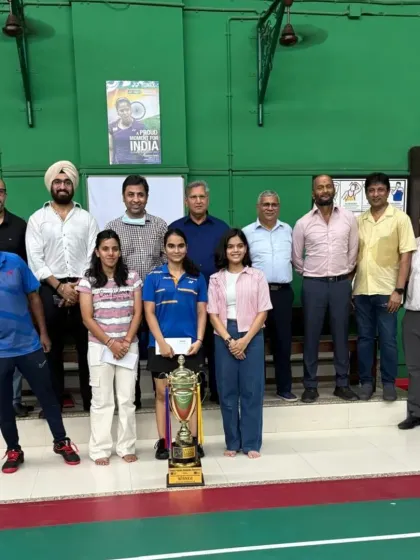 Another group photo of our felicitated students with the Chembur Gymkhana committee members, celebrating their success.