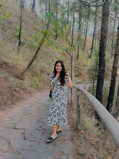 Priyanshi Khandelwal - Personal Fashion Styling Style on the Go: Travel & Vacation Looks photo 44