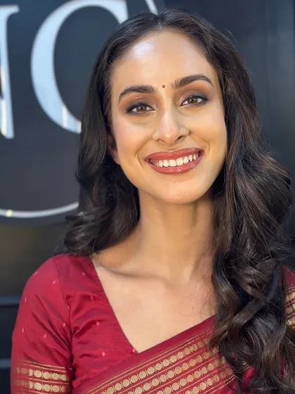 A proud moment working with the stunning Tamanna Bharat, Miss Asia Global 2024. For her event, we created a sophisticated look with a classic smokey eye and a glossy lip.