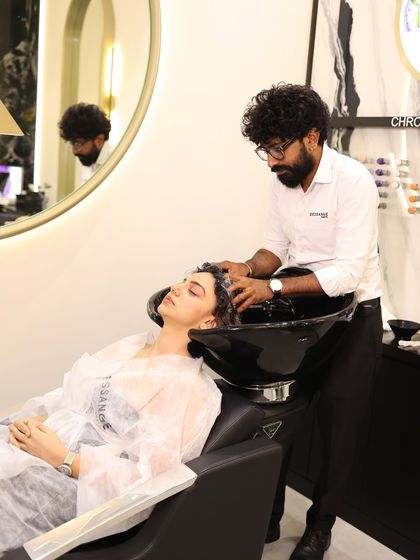 This is your sign to book a self-care session. A relaxing hair wash and head massage is the perfect way to de-stress and rejuvenate.