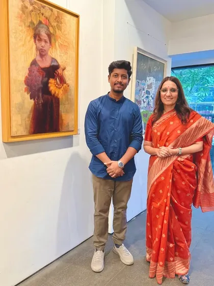 Receiving the Kalanand Bronze Grant Award for my painting "Hope of Innocent Flowers" from the Prafulla Dahanukar Art Foundation.