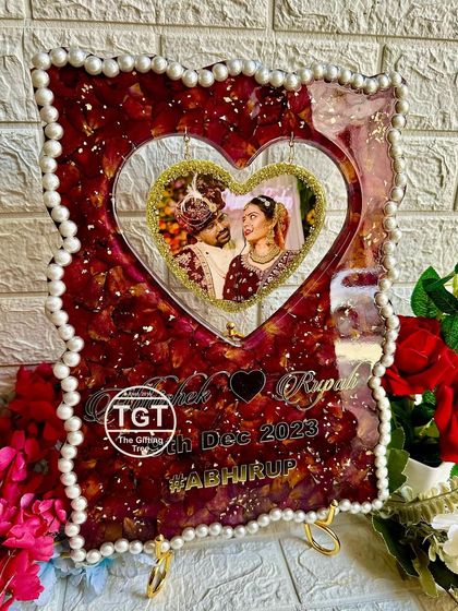 Varmala & Floral Preservation Frames photo 44