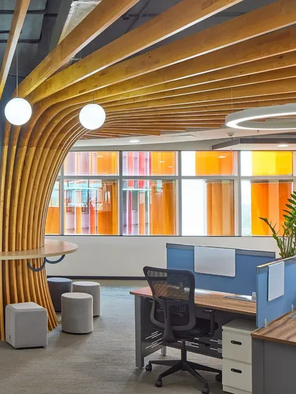 For the Infosys Campus in Nagpur, I designed collaborative zones that are both inspiring and functional. This tree-like structure is a central feature, providing an informal meeting spot while enhancing the biophilic quality of the workspace, connecting employees with natural forms and materials.