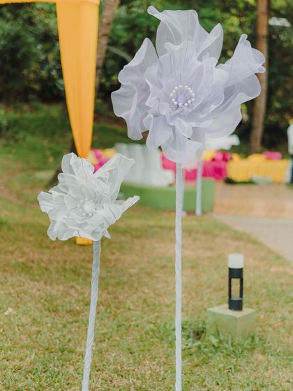 Flinters Management - Custom Wedding Design & Decor Creative Mehendi Designs photo 22