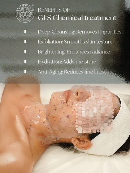 The benefits of the GLS Chemical treatment are clear: deep cleansing, exfoliation, brightening, hydration, and anti-aging. This image shows the application of the soothing and effective gel mask.