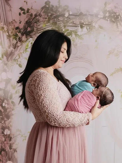 Holding two little miracles at once. I love creating these elegant portraits for mothers of twins, celebrating their unique journey and the abundance of love.