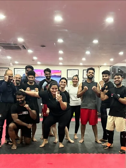 A fun mirror selfie of the group. We never forget to have a good time while training hard.
