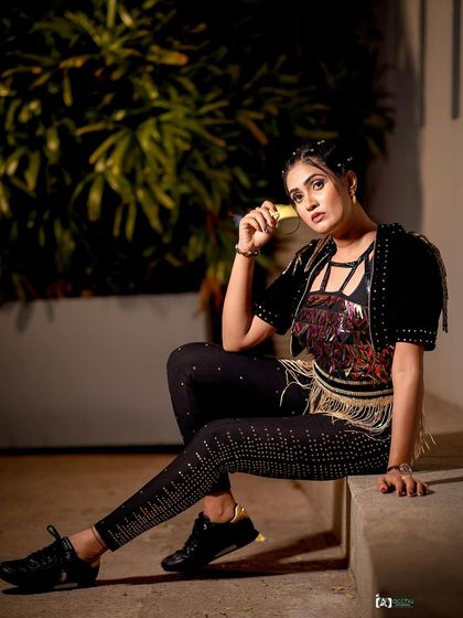 Acchu - Portrait & Fashion Photography Casual & Modern Styles photo 11