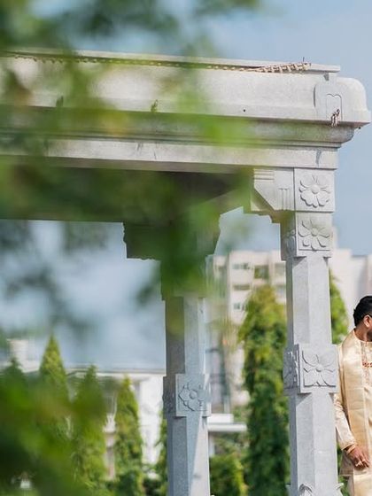 Weddings by BR - Fashion & Portrait Photography Regal Romance: Heritage Photoshoots photo 7