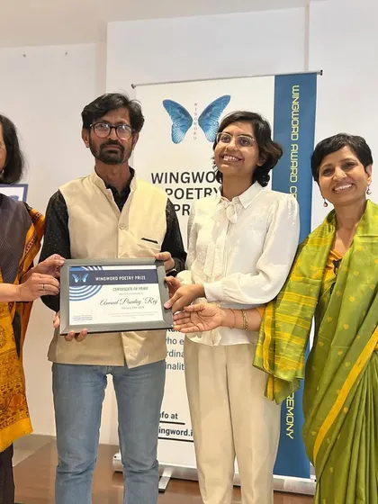 Anand Raj Roy, a commendable mention, receives his certificate.