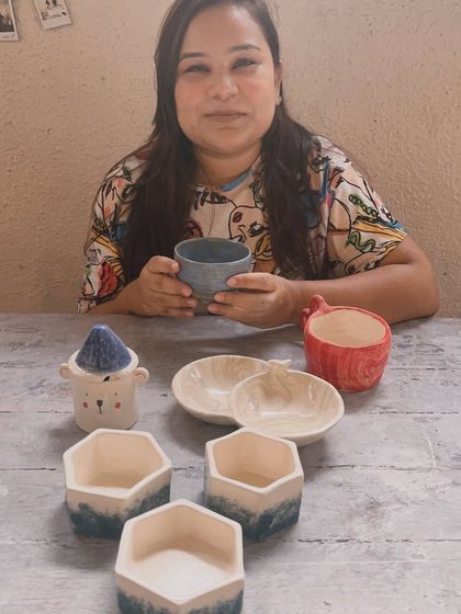 We love the pieces this student created, especially the little bear jar and the bird whistle. She has now signed up for our long-term course to continue her journey.