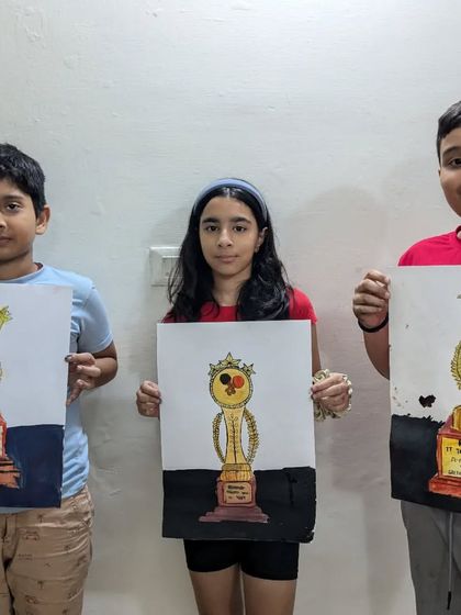 Great work from our first-year students. This object study of a trophy helps them practice rendering metallic surfaces and capturing reflective light in their paintings.