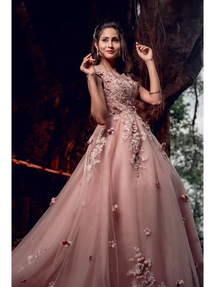 Creative Kalpane - Occasion Wear Rental Pre-Wedding & Couple Shoots photo 52