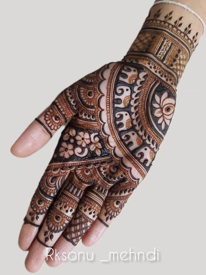Sonu - Bridal & Wedding Mehndi Intricate Bridal Designs photo 63