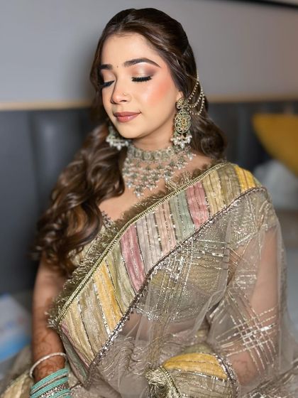 A close-up of the eye makeup for this Jaggo look, showing the beautiful shimmer and soft blending.