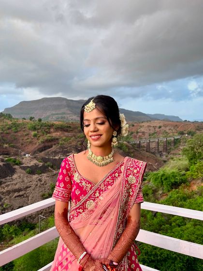 Modern & Pastel Brides photo 35