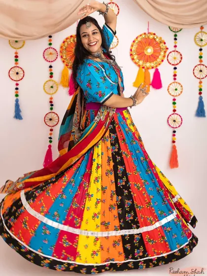 Sometimes, more is more! This Navratri shoot was a celebration of color, movement, and joy. It shows how I can adapt my style for festive and ethnic wear, creating vibrant, energetic portraits that tell a story of celebration.