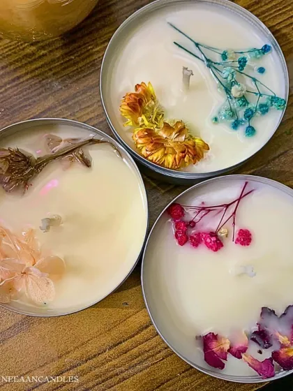 Light up your Diwali with the glow of our tin candles. Topped with dried flowers, they are small in size but big in charm.