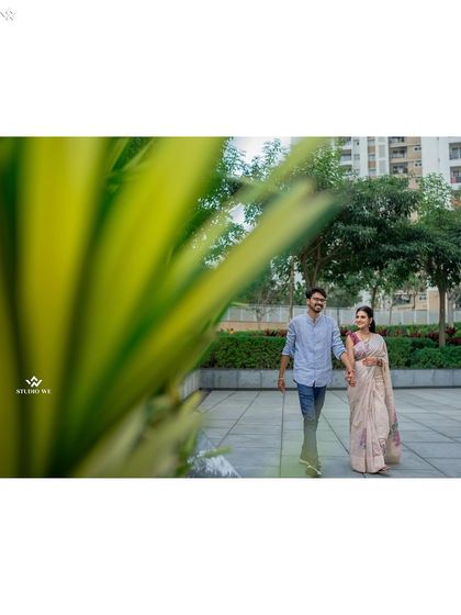 Studio WE Weddings - Pre-Wedding & Engagement Services Pre-Wedding Shoots: Urban & Modern Love photo 6