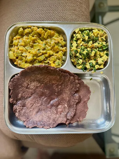 A repeat of my high-protein meal with ragi roti, paneer bhurji, and a vegetable curry.