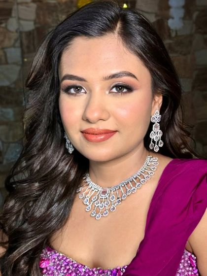 Haldi & Mehendi Moments photo 9