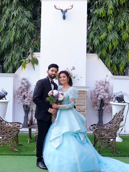 The Beginning: Engagements & Pre-Wedding Stories photo 27