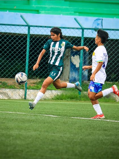 Girls on the Pitch photo 4