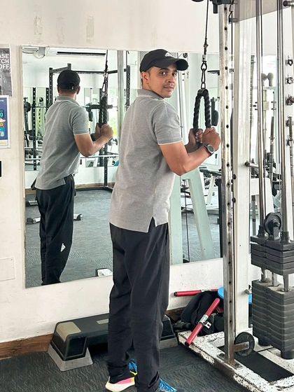 Another angle of the tricep pushdown.