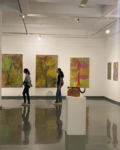 Art Sales and Artist Representation