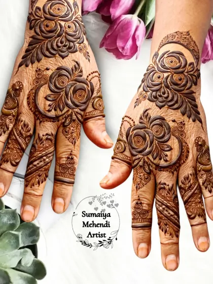 A stunning design with bold, shaded roses that create a 3D effect. This is one of my favorite styles to create.