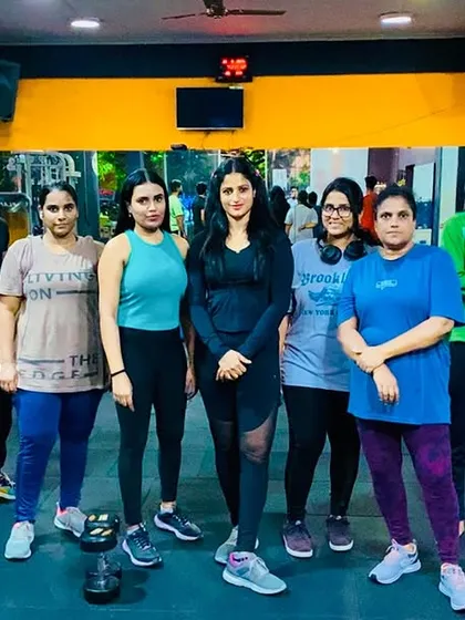 This group knows that excuses don't burn calories. Proud to train such a dedicated bunch.