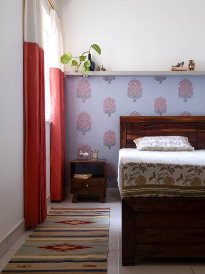 Duplicate of image 101, showing the charming guest bedroom.