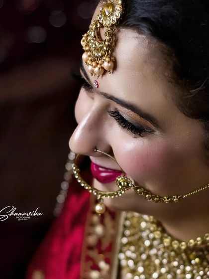 Vibrant Bridal Portraits photo 48