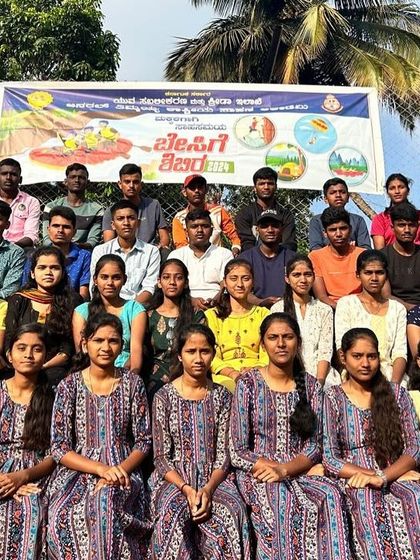 A group photo of the participants from the KRIES rafting and kayaking course at Dandeli.
