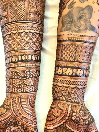 Your mehndi should tell your story. This bride was a huge fan of The Lion King, so I incorporated a portrait of Simba into her full bridal henna. I can add any custom motif that is special to you.