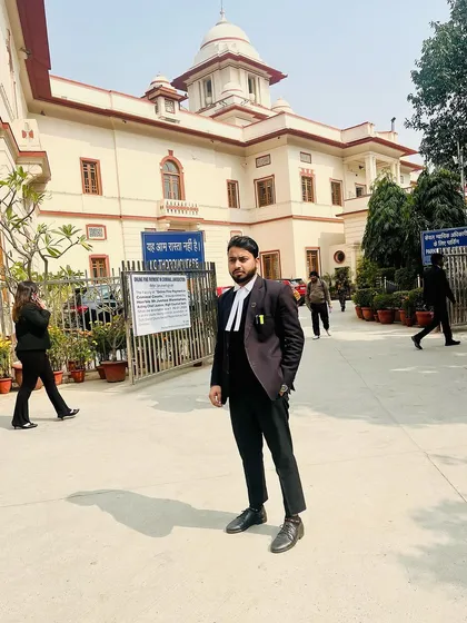Whether it's a matter at Patiala House Court or any other district court in Delhi, I am prepared to be there. My practice covers major legal hubs across the city to serve you where you need it most.