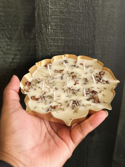 This multi-wick urli candle is ready to light up your celebrations. I love how the hand-poured soy wax looks with the scattered herbs and petals.