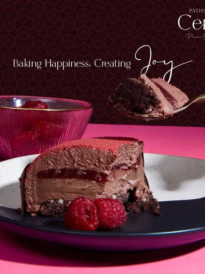 Baking happiness, creating joy. From my oven to your heart, I craft my cakes with a sprinkle of magic and a whole lot of love.