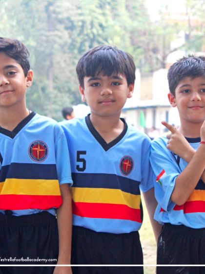 Meet the Estrella Family photo 12