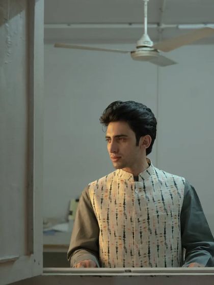 Perfect for any summer occasion, the lightweight and breathable linen ensures comfort while the bold print makes a statement.