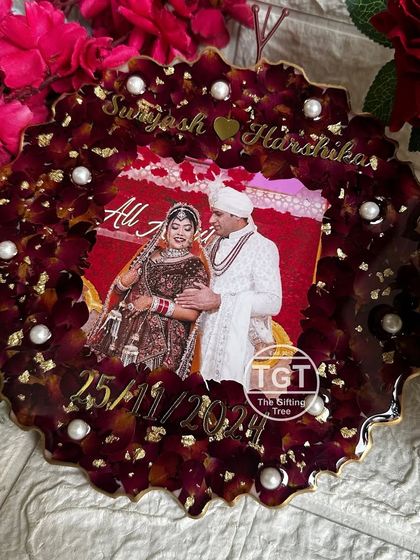 Varmala & Floral Preservation Frames photo 15