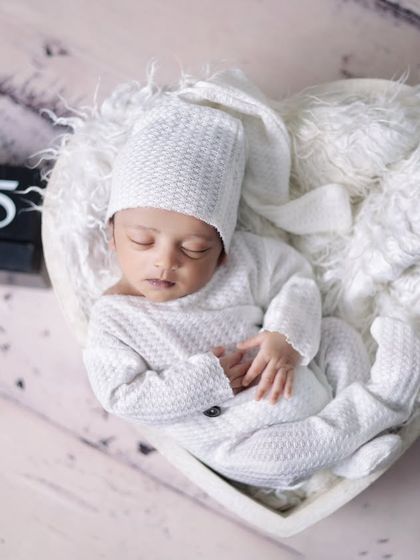 Newborn Dreams (5-20 Days) photo 43