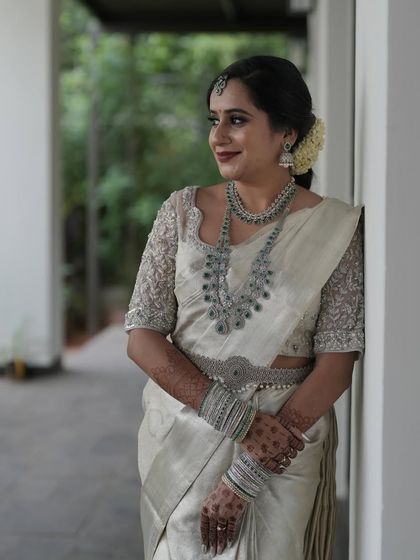 Anthariya by Nidhi Gowda - Ethnic Wear Design & Embroidery Courses Our Beautiful Brides & Clients photo 14